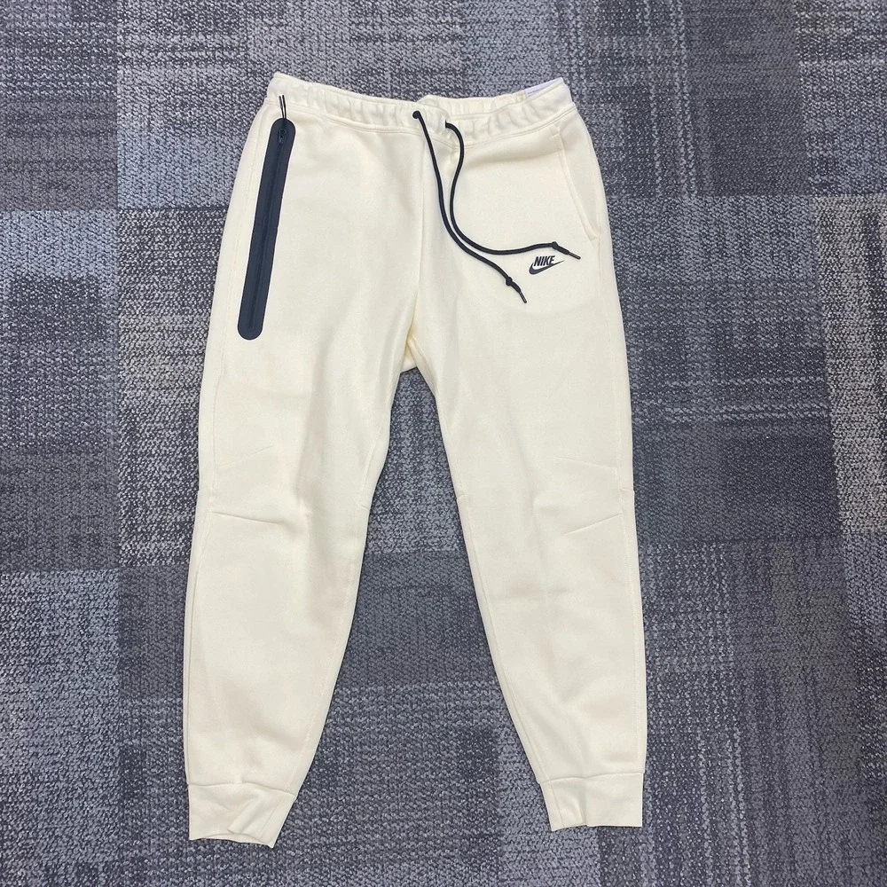 Nike tech fleece